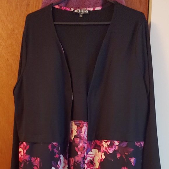 Stylish & Pretty Cardigan Topper - Picture 2 of 8